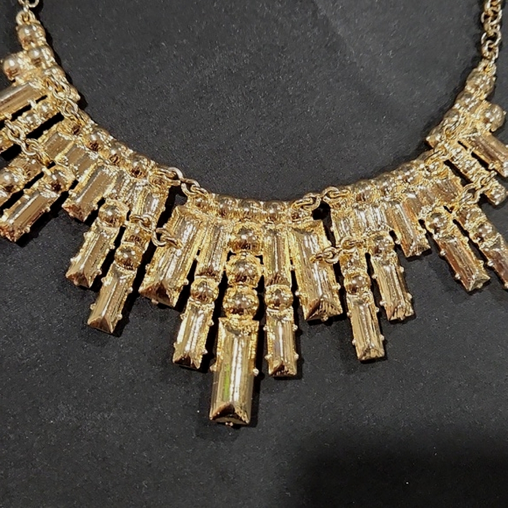 Three Statement Necklaces - Picture 10 of 12